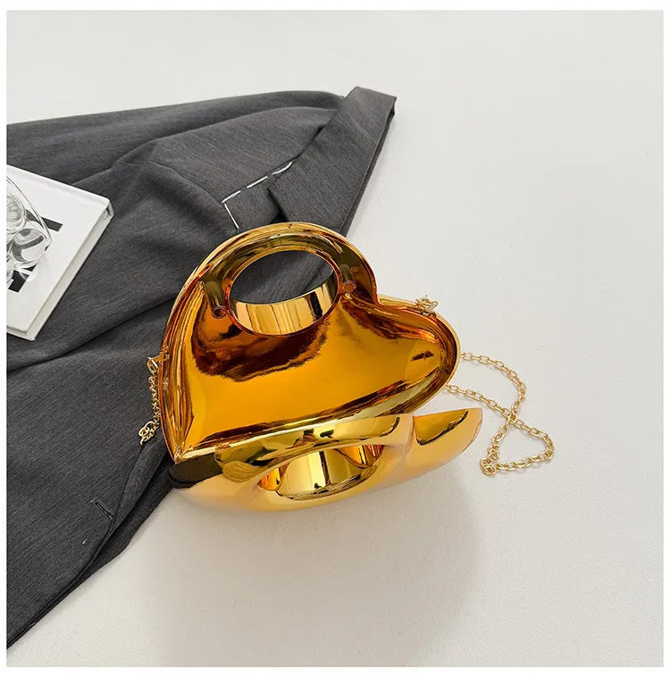 New Acrylic Bag Women's Crossbody Box Bag Stone Bag Banquet Summer High-end Peach Heart Evening Bag display picture 4