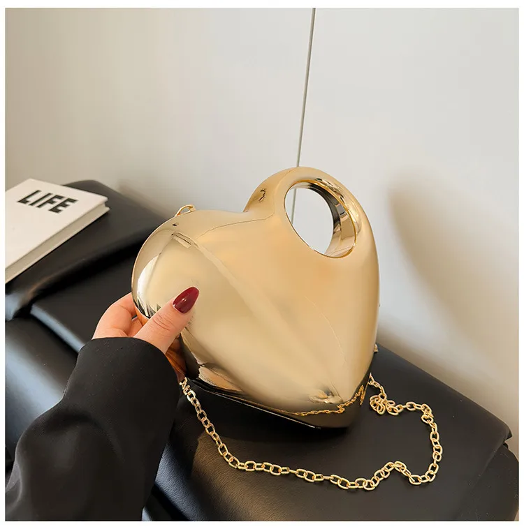 New Acrylic Bag Women's Crossbody Box Bag Stone Bag Banquet Summer High-end Peach Heart Evening Bag display picture 8