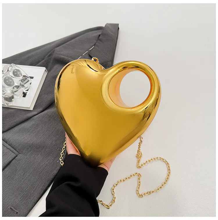 New Acrylic Bag Women's Crossbody Box Bag Stone Bag Banquet Summer High-end Peach Heart Evening Bag display picture 12
