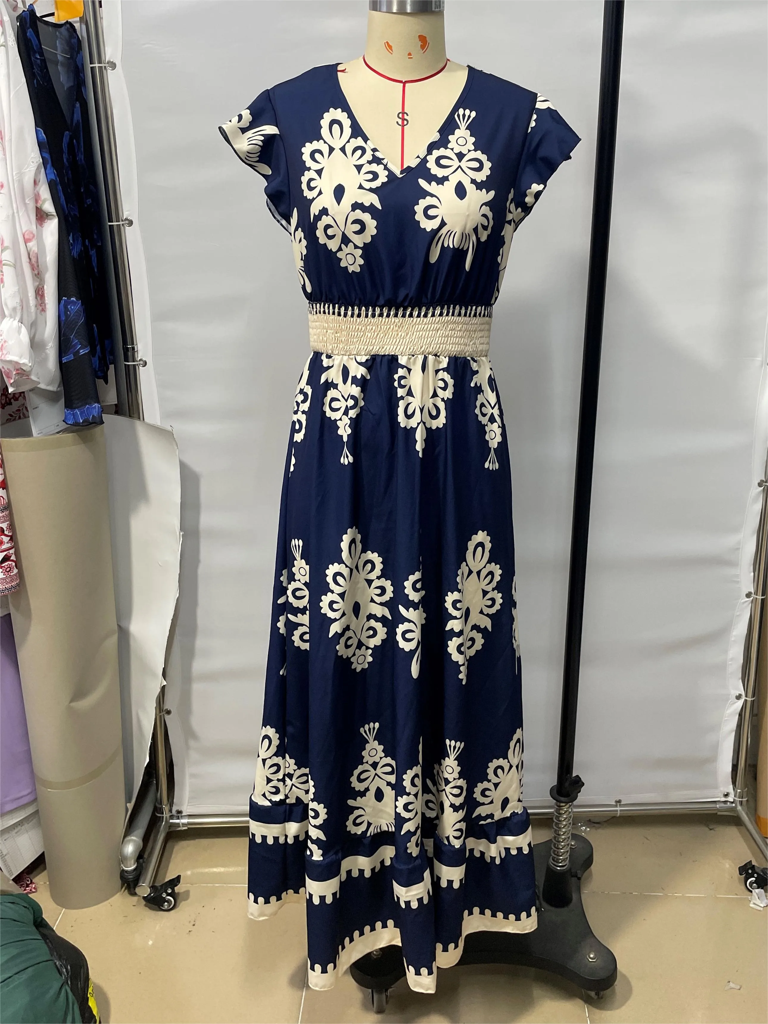 Women's A- Line Skirt Casual Elegant V Neck Short Sleeve Plaid Maxi Long Dress Casual Outdoor Daily display picture 2