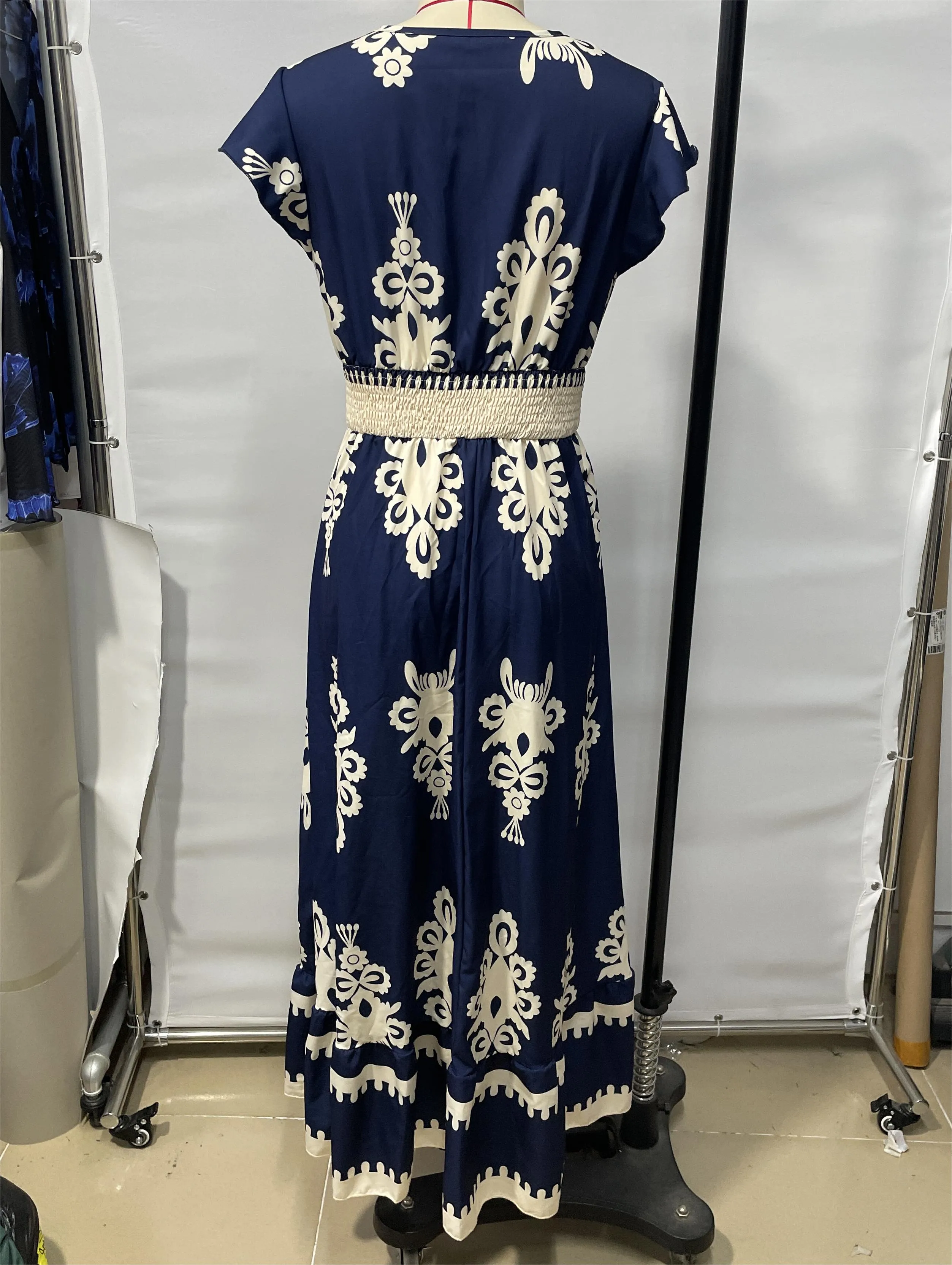 Women's A- Line Skirt Casual Elegant V Neck Short Sleeve Plaid Maxi Long Dress Casual Outdoor Daily display picture 1