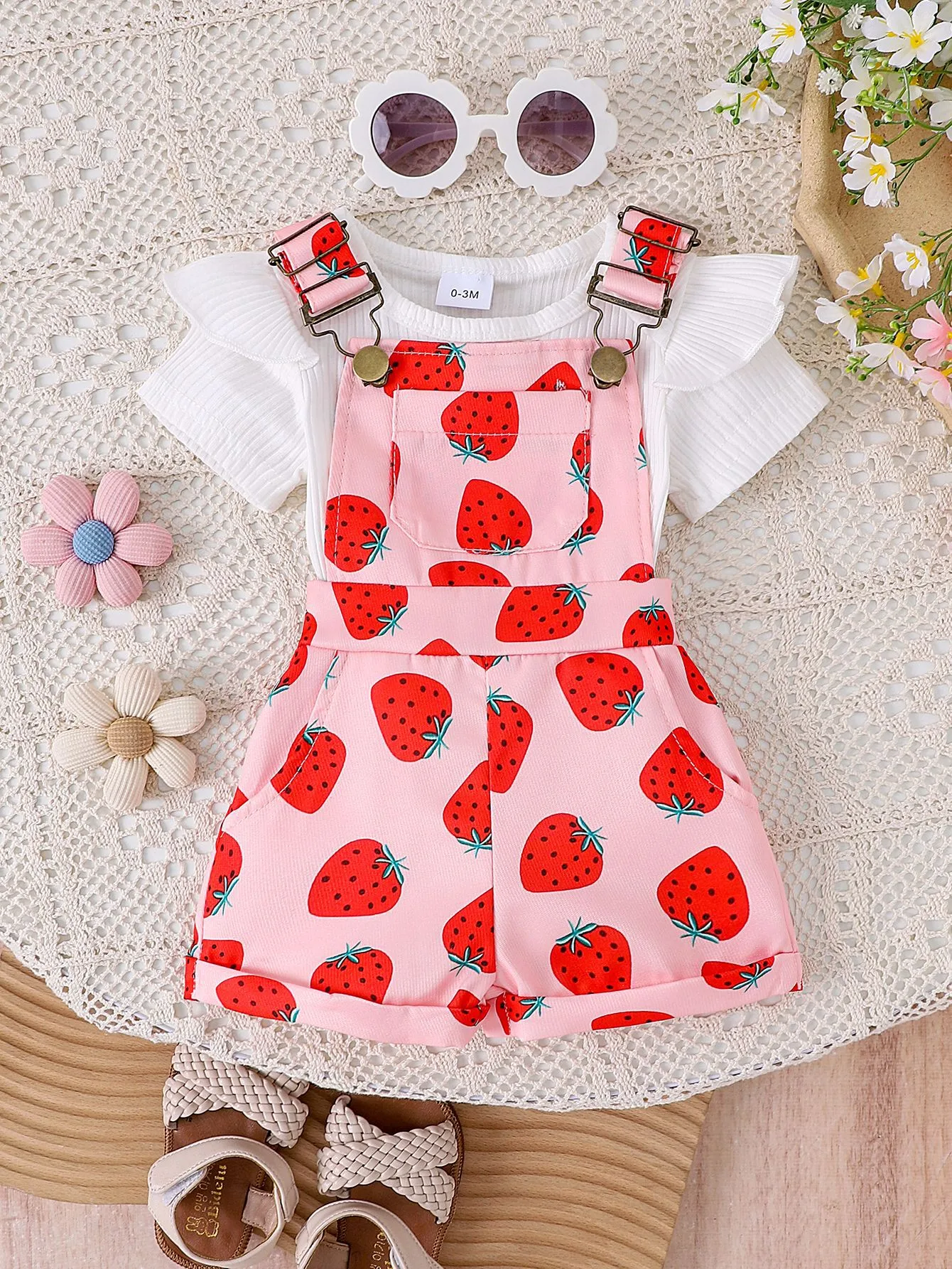 Foreign Trade  Europe And The United States Summer Girls Baby Girls Suit Baby Children's Flying Sleeve Short Sleeve Hare Printed Sleeve Pants display picture 1