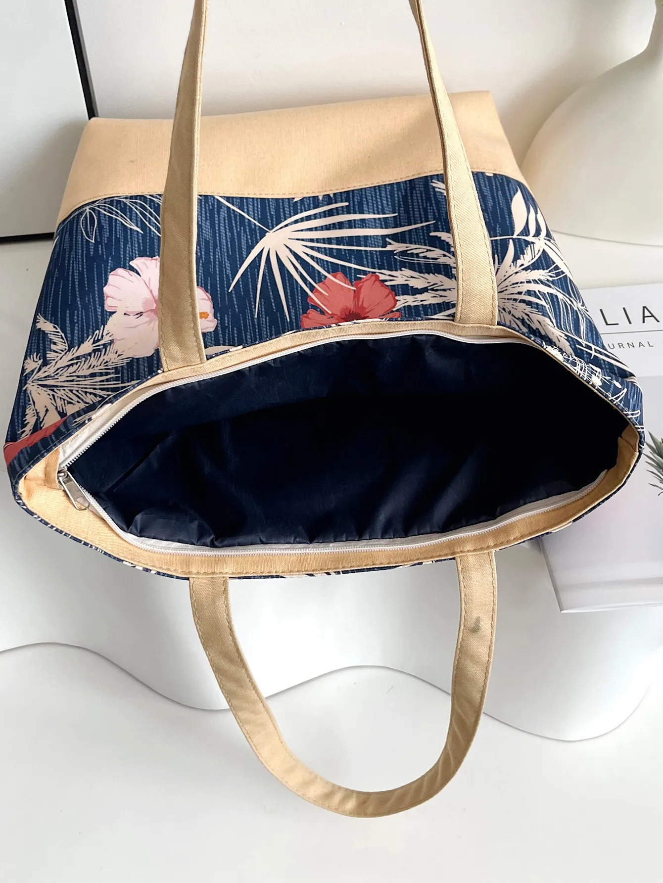 New Arrival Hemp Rope Ethnic  New Arrival Beach Bag Linen Shoulder Bag Fashion Women's Bag Canvas Bag display picture 2