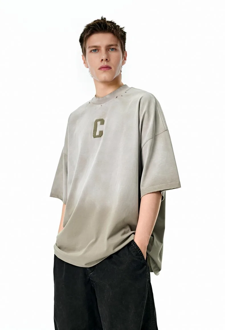 Jie Zhan Men's Wear | Alphabet Gradient Wash T-shirt  Spring And Summer American Street Spray Horse Heavy Embroidered Short Sleeve display picture 5