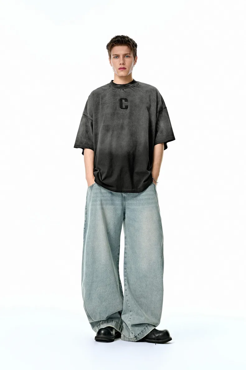 Jie Zhan Men's Wear | Alphabet Gradient Wash T-shirt  Spring And Summer American Street Spray Horse Heavy Embroidered Short Sleeve display picture 9