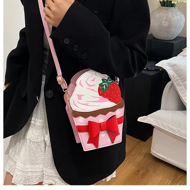 New Foreign Trade Bag Women's Distinctive Creative Strawberry Cake Chain Crossbody Bag Cute Bow Women's Bag display picture 9