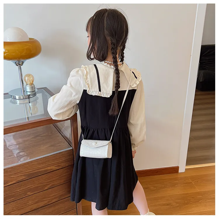 Fashion Foreign Trade Children's Bag Stylish Girls' Crossbody Bag New Solid Color Children's Mini Bag Coin Purse display picture 5