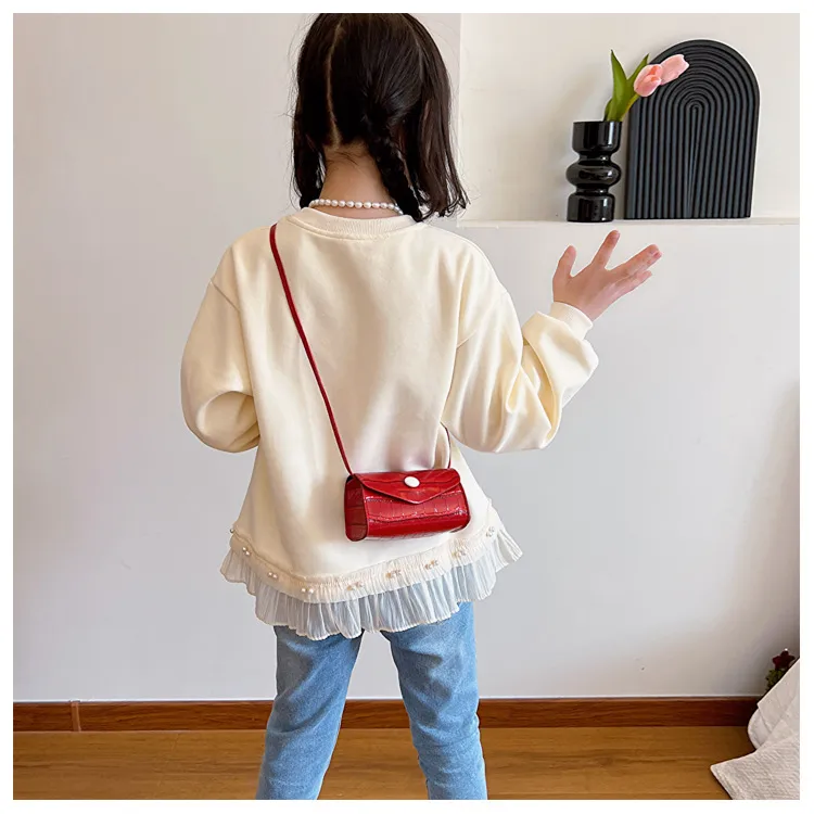 Fashion Foreign Trade Children's Bag Stylish Girls' Crossbody Bag New Solid Color Children's Mini Bag Coin Purse display picture 9