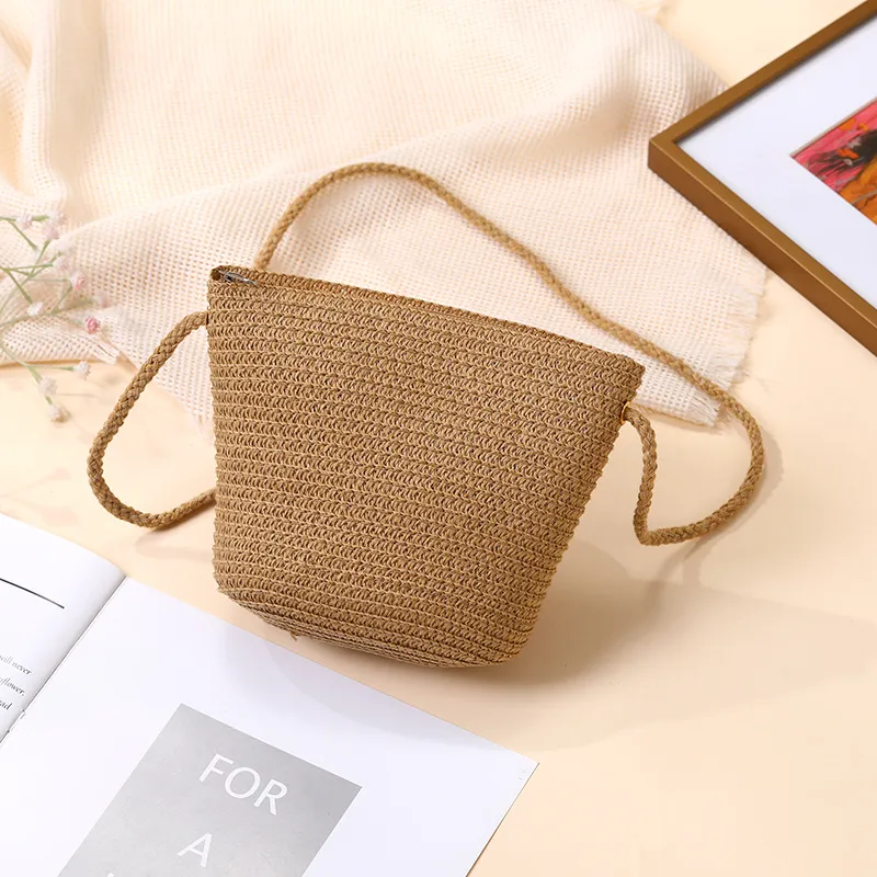 Summer Straw Bag Woven Bag Seaside Beach Cute Children's Straw Bag Tulip Flower Girls' Crossbody Bag display picture 6