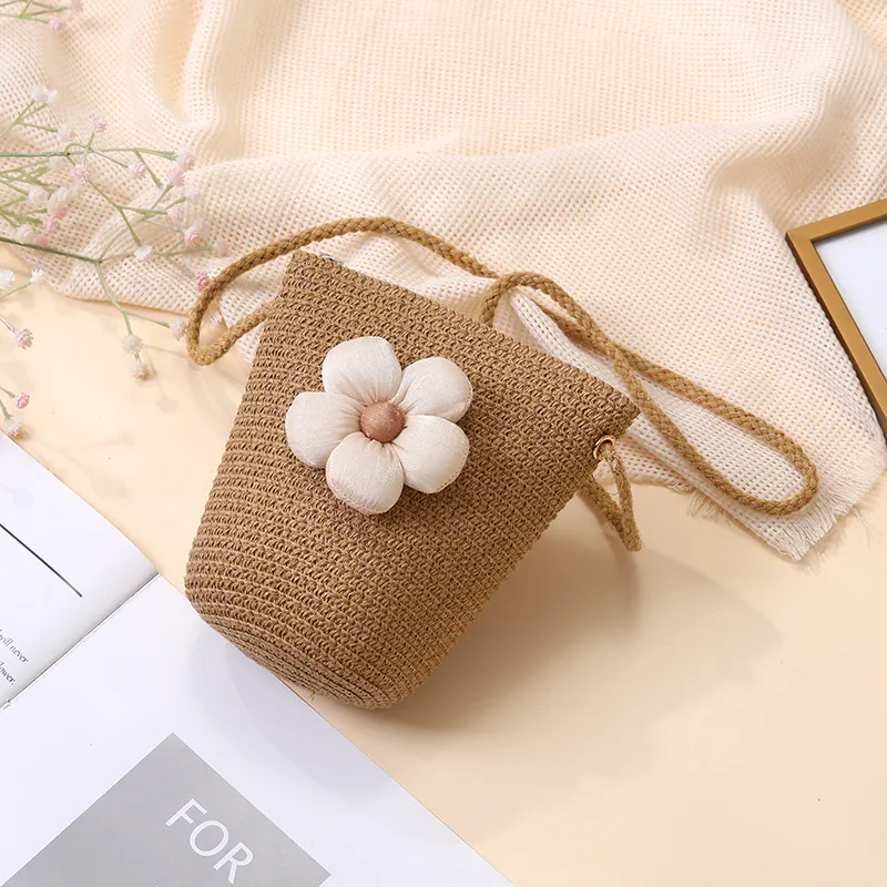 Summer Straw Bag Woven Bag Seaside Beach Cute Children's Straw Bag Tulip Flower Girls' Crossbody Bag display picture 14