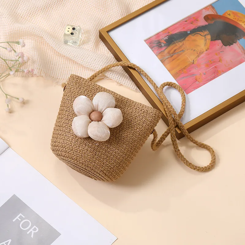 Summer Straw Bag Woven Bag Seaside Beach Cute Children's Straw Bag Tulip Flower Girls' Crossbody Bag display picture 18