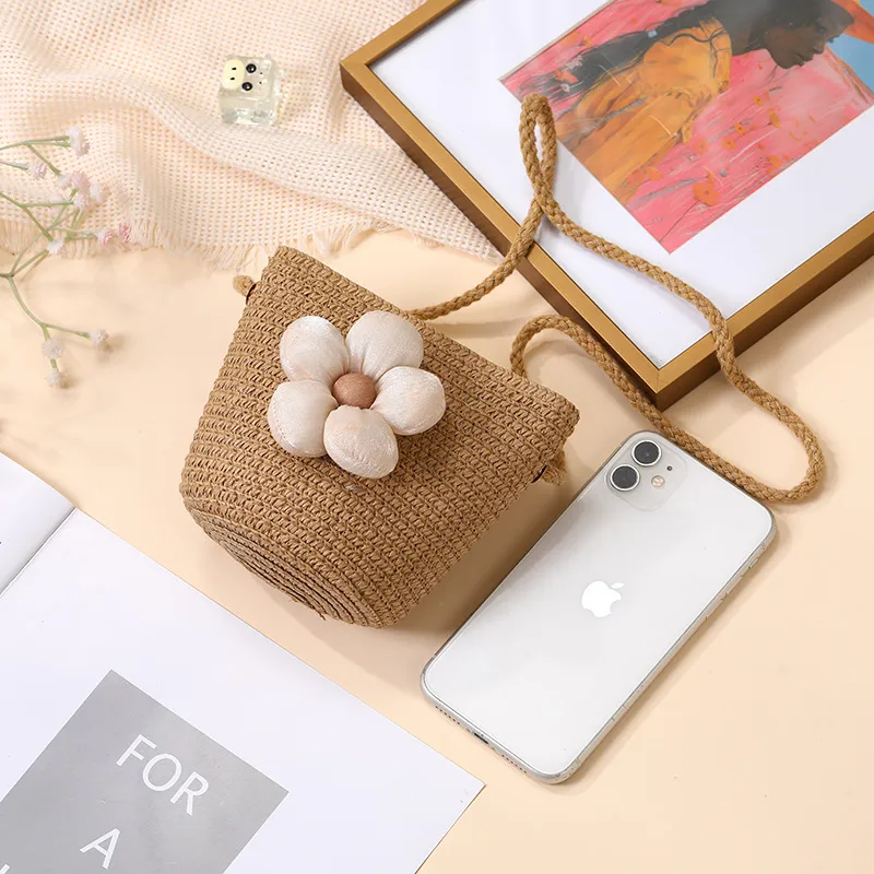 Summer Straw Bag Woven Bag Seaside Beach Cute Children's Straw Bag Tulip Flower Girls' Crossbody Bag display picture 21
