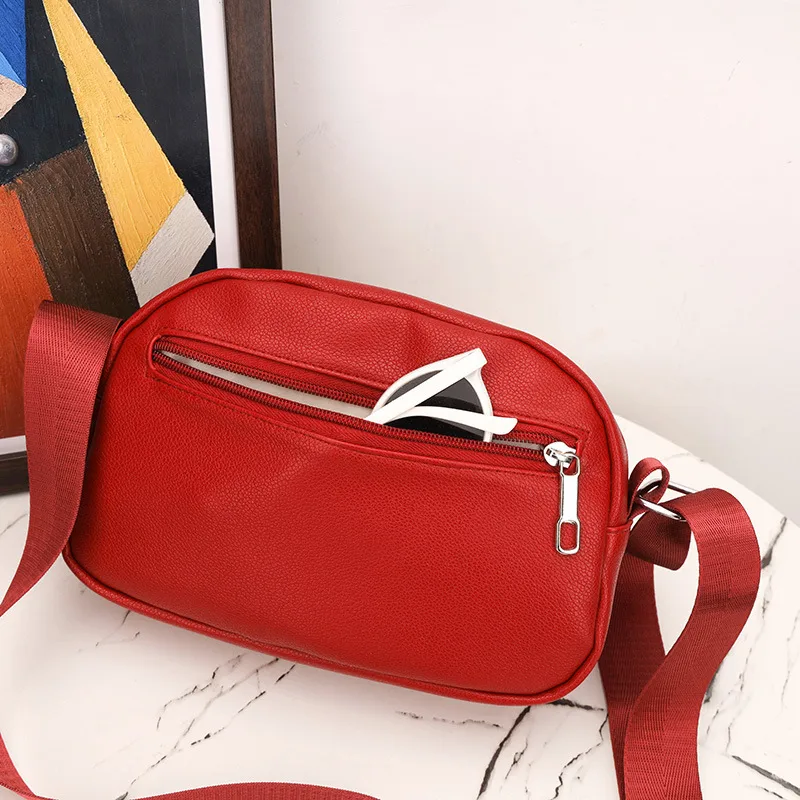 New Arrival Contrast Color Soft Surface Small Square Bag Casual Women's Shoulder Messenger Bag Travel Mobile Phone Coin Purse display picture 11