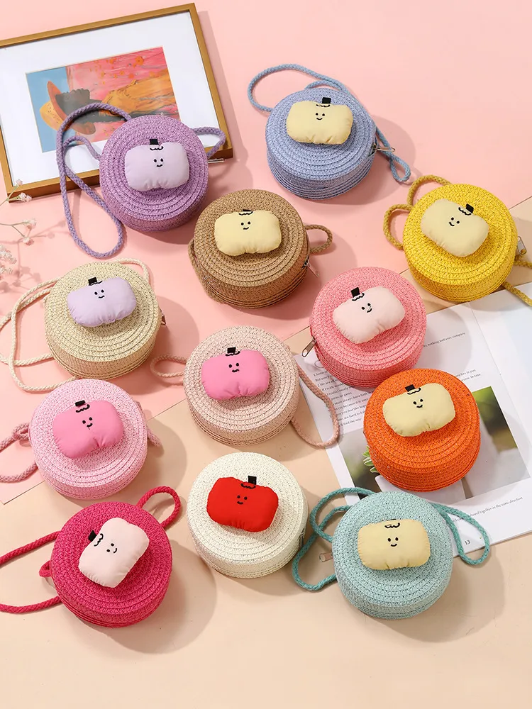 Summer Children's Bag Cute All-match Apple Straw Bag Woven Bag Seaside Vacation Straw Bag Little Girl Crossbody Bag display picture 1