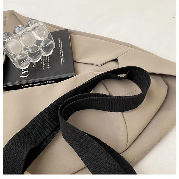 Large Capacity New Style Fashionable Student Class Hand Tote Bag Women's New Simple Casual Canvas Large Bag Shoulder Bag display picture 7