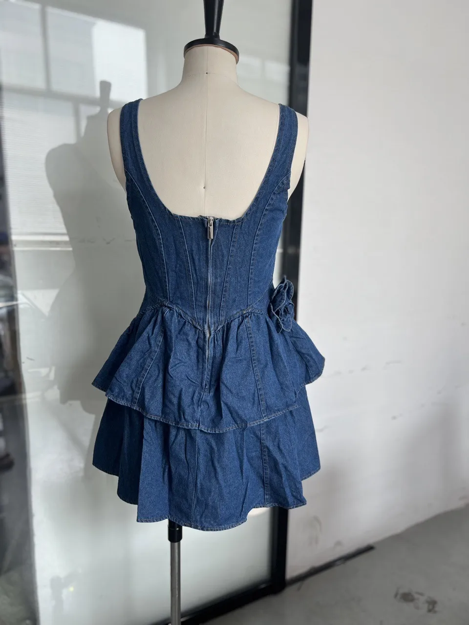 Flower Double Layer Denim Strap Skirt    Spring New Casual Style Strap Denim Skirt display picture 4