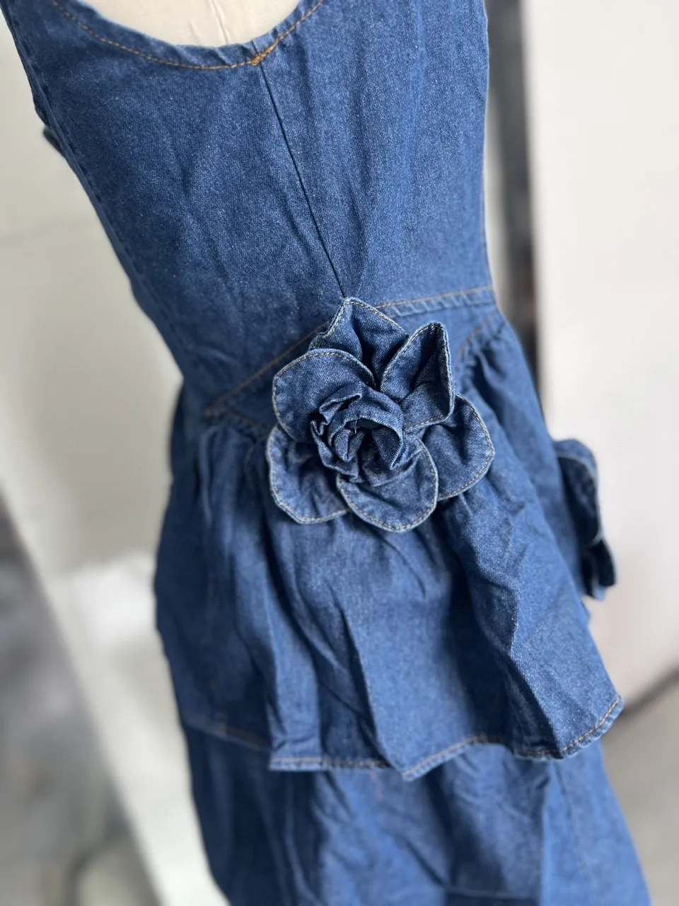 Flower Double Layer Denim Strap Skirt    Spring New Casual Style Strap Denim Skirt display picture 5