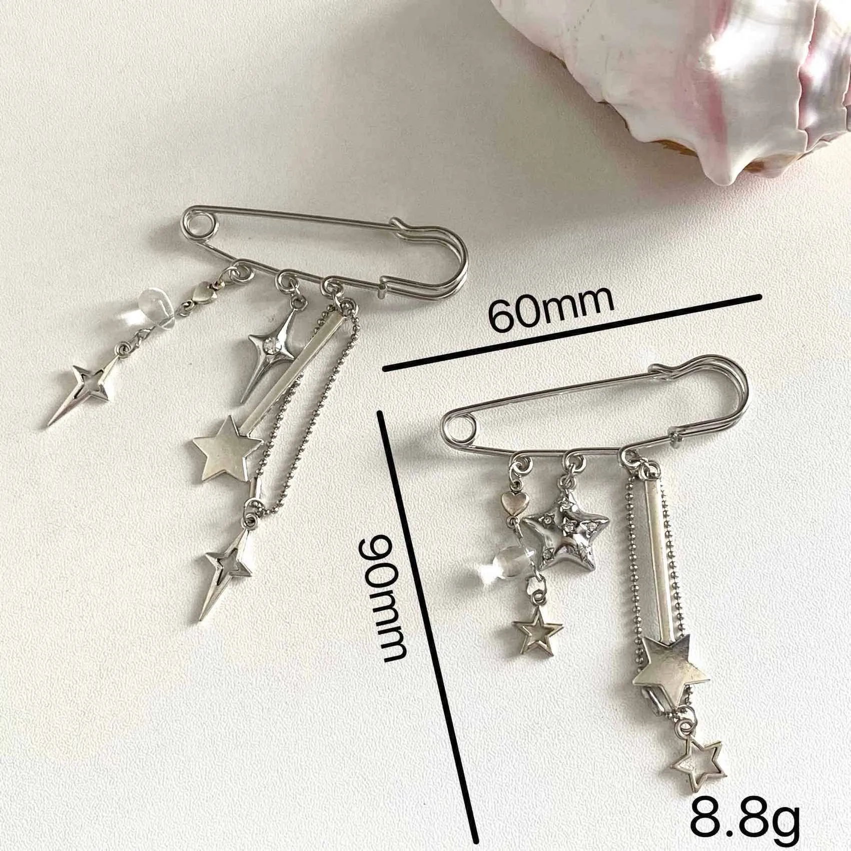 Star Mans Pin Ins Han Feng Blogger Girlfriend Couple Metal Style Y2K Silver Love Keychain Bag Pendant display picture 1