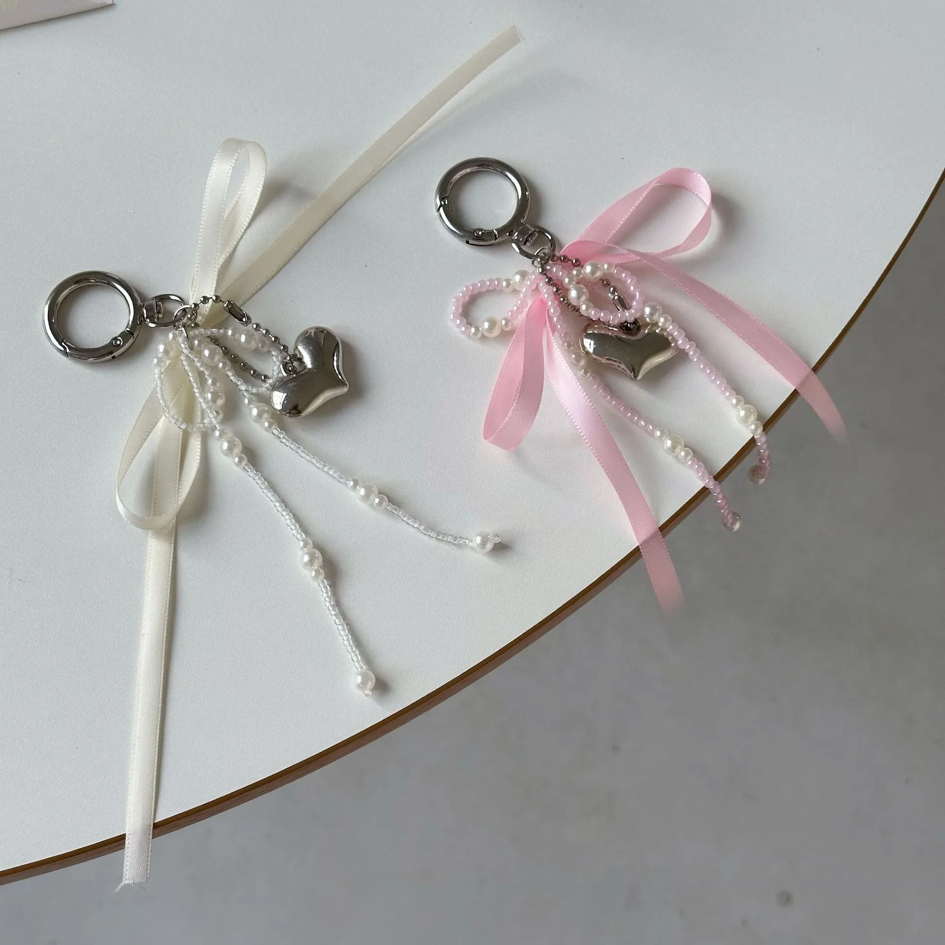 Ling Ti Original Pearl Bow Bag Pendant Ins Style Keychain AirPods Accessories Love Pendant display picture 12