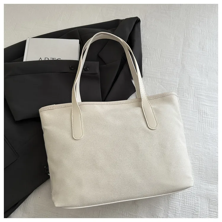 New Casual Beautiful Atmosphere Simple Large Capacity Portable Tote Bag Commuter All-match One-shoulder Underarm Bag For Women display picture 4