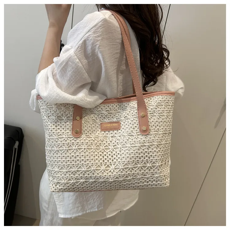 New Casual Beautiful Atmosphere Simple Large Capacity Portable Tote Bag Commuter All-match One-shoulder Underarm Bag For Women display picture 7