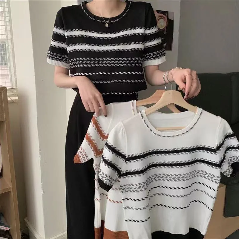 Striped Sweater Women's  Summer Design Crewneck Short-sleeved Contrast Color Small Slim-fit Slim-fit Short Top display picture 1