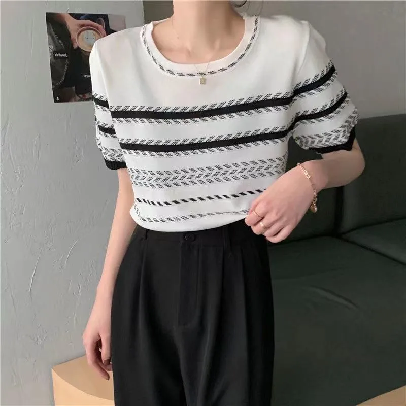 Striped Sweater Women's  Summer Design Crewneck Short-sleeved Contrast Color Small Slim-fit Slim-fit Short Top display picture 9