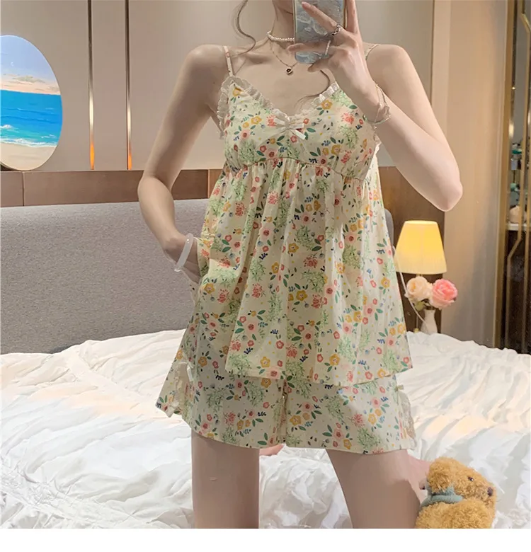 Summer With Chest Pad Retro Small Floral Sling Pants Pajamas Women's Internet Popular TikTok Group Buying Daifa Home Clothes display picture 11