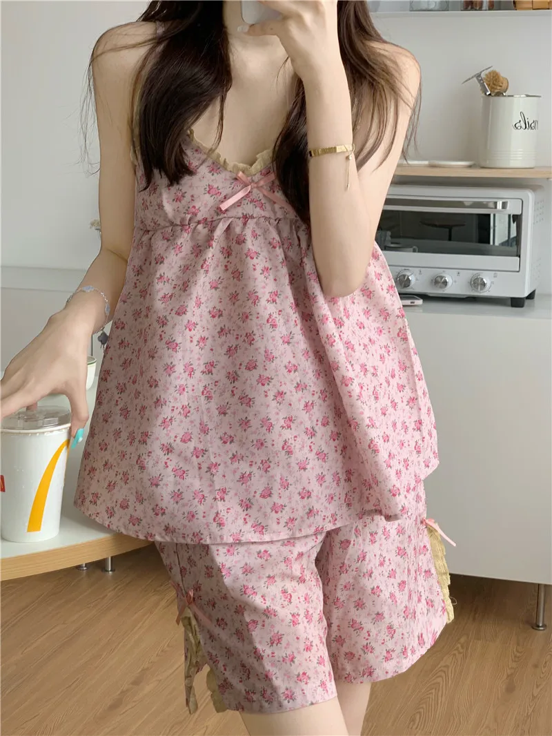 Summer With Chest Pad Retro Small Floral Sling Pants Pajamas Women's Internet Popular TikTok Group Buying Daifa Home Clothes display picture 12