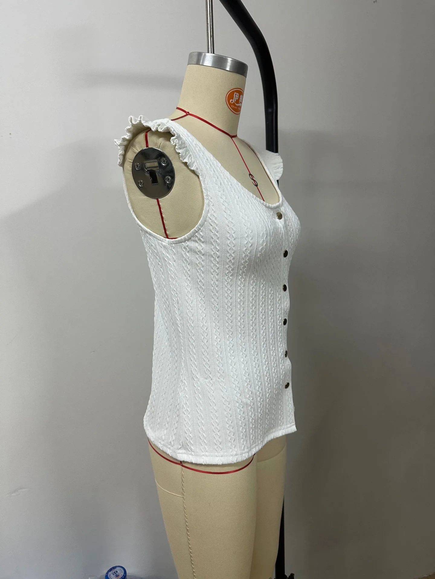 New   Women's Summer Solid Color Knitted Round Neck Ruffled Sweet Sleeveless Vest Top display picture 13