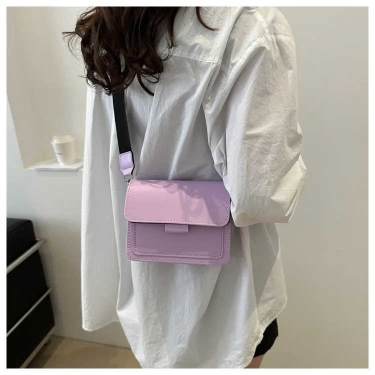 Spring New Simple Fashion Shoulder Bag Simple Bag Women's Simple Fashion Crossbody Bag Fashion Mobile Phone Bag display picture 13