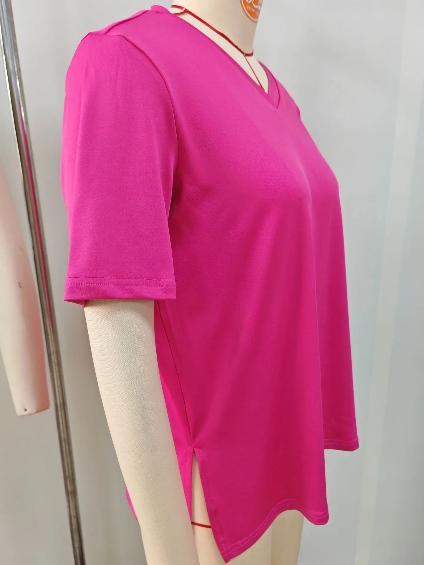 Short-sleeved Loose Split Top Three-piece T-shirt Combination Summer New Solid Color Women's Clothing display picture 6