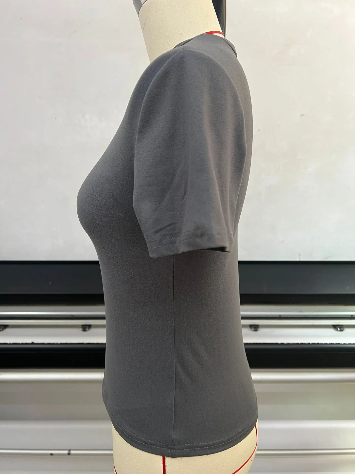 New Women's T-Shirt Slim-Fit Slimming Round Neck Tight Sexy Summer Top Women's Clothing display picture 17
