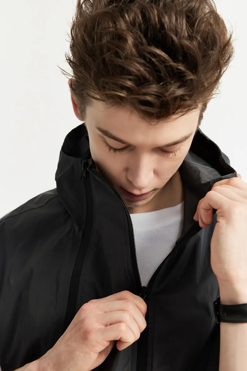 Jie Zhan Men's Wear | Functional Zipper Vest  Spring/Summer New New Vest Fashion Brand Street Hooded Jacket display picture 13