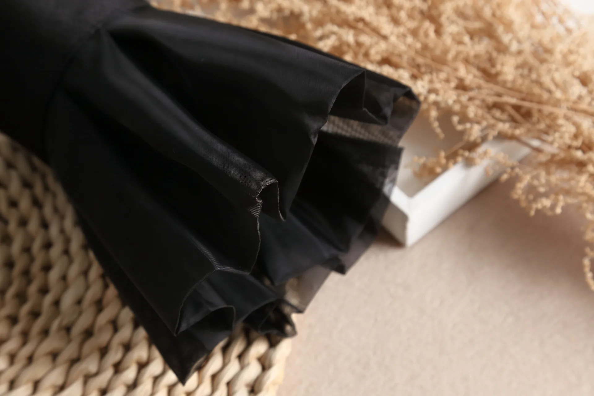 High-end Mesh Lace Accessories, Lace Elegant, Small Fragrant Lace, Versatile Cuffs, Fake Sleeves, Decorative Lo Hand Sleeves display picture 14