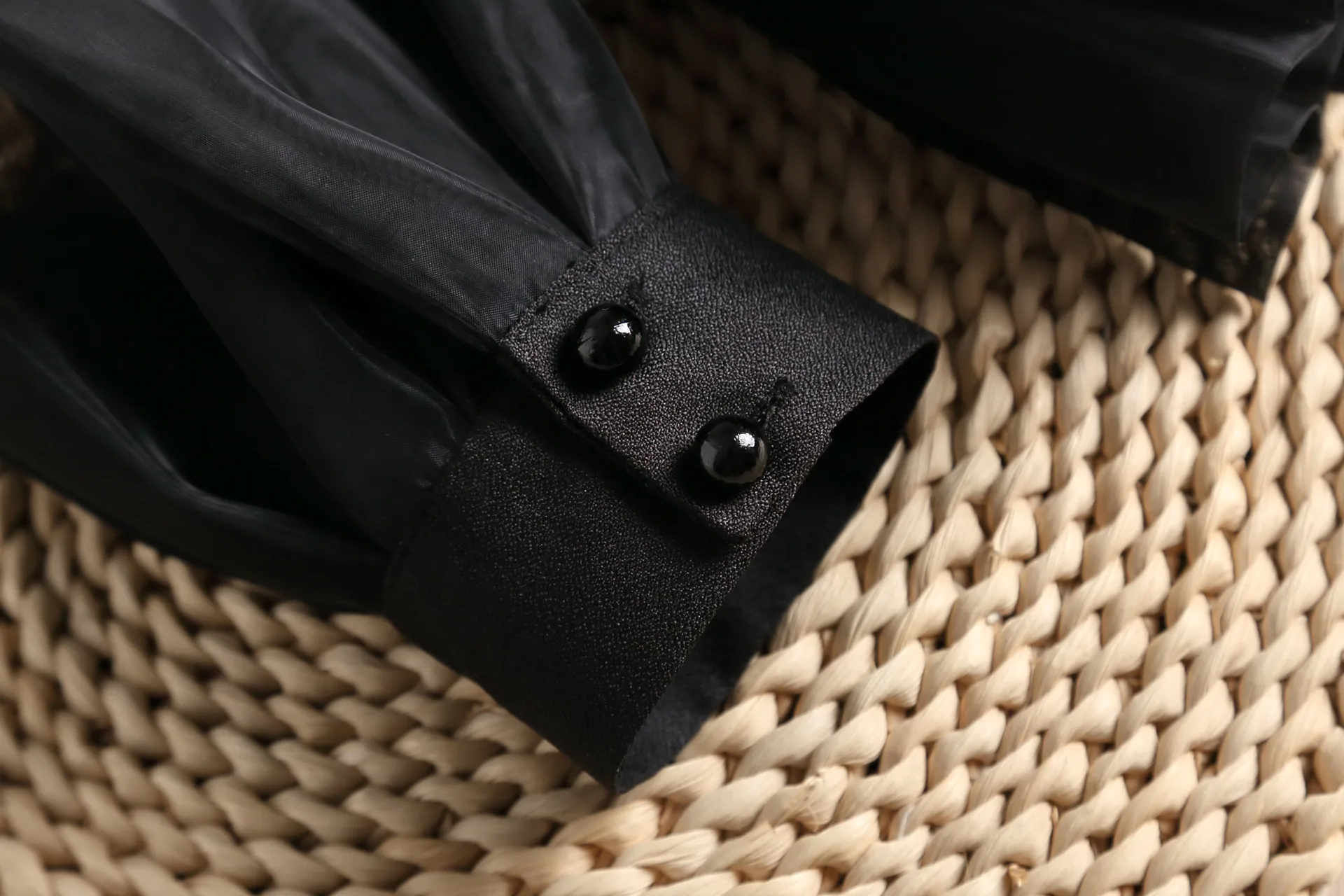 High-end Mesh Lace Accessories, Lace Elegant, Small Fragrant Lace, Versatile Cuffs, Fake Sleeves, Decorative Lo Hand Sleeves display picture 16