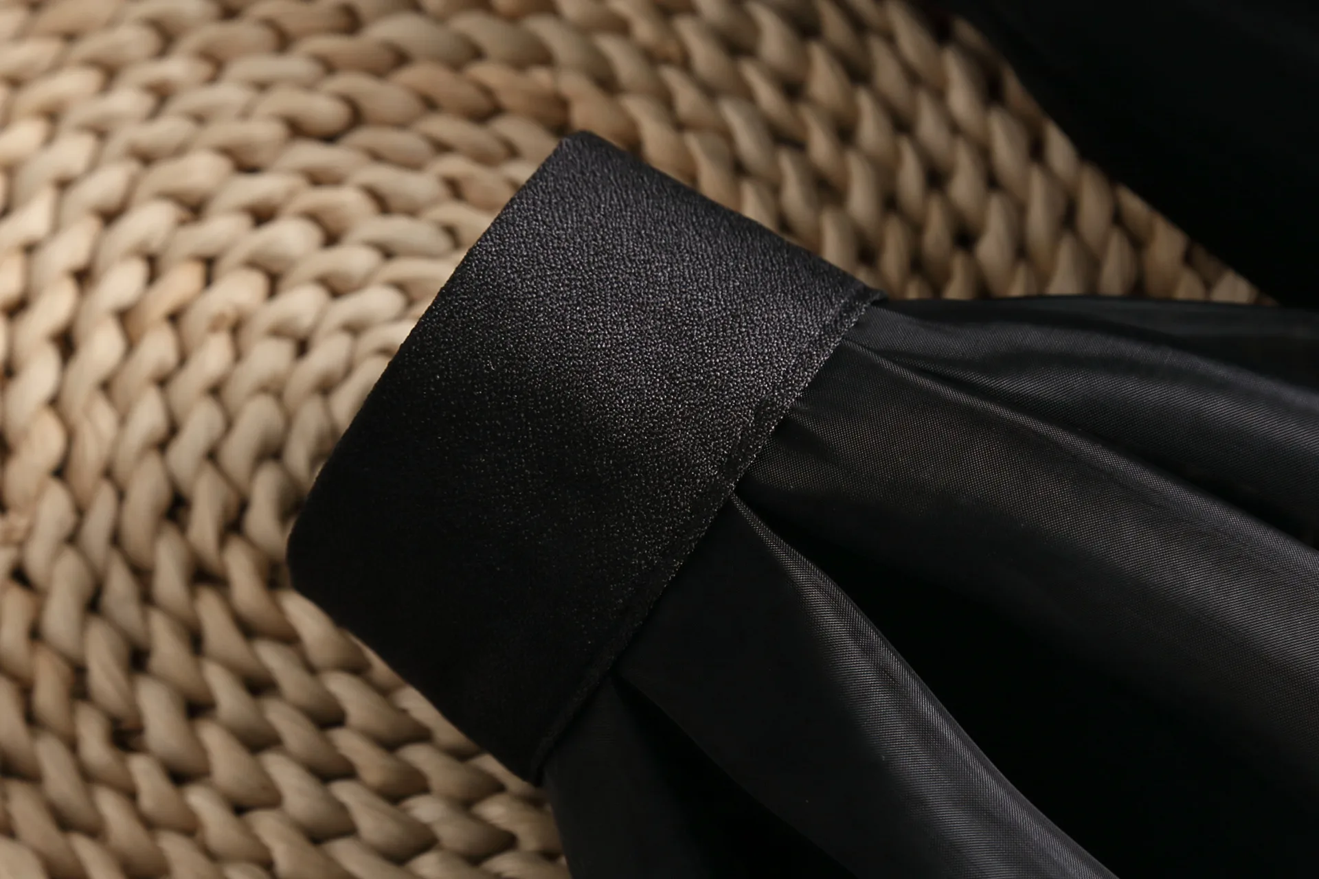 High-end Mesh Lace Accessories, Lace Elegant, Small Fragrant Lace, Versatile Cuffs, Fake Sleeves, Decorative Lo Hand Sleeves display picture 17