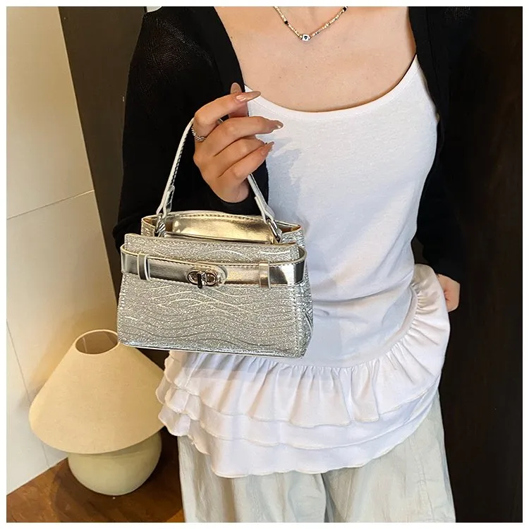 Women's Pu Leather Solid Color Elegant Streetwear Square Magnetic Buckle Shoulder Bag display picture 12