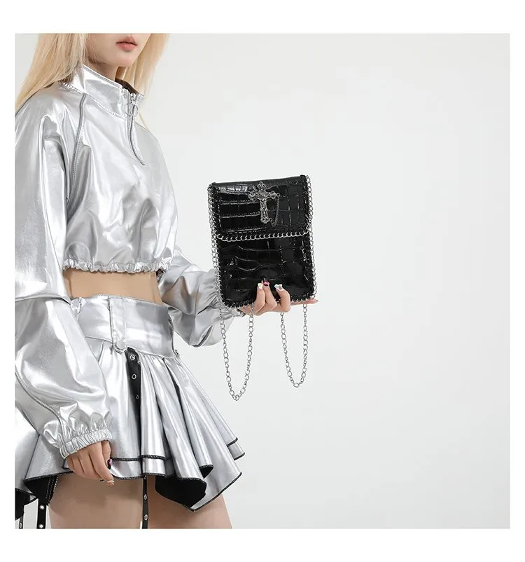 Women's Pu Leather Cross Crocodile Streetwear Square Magnetic Buckle Shoulder Bag display picture 13