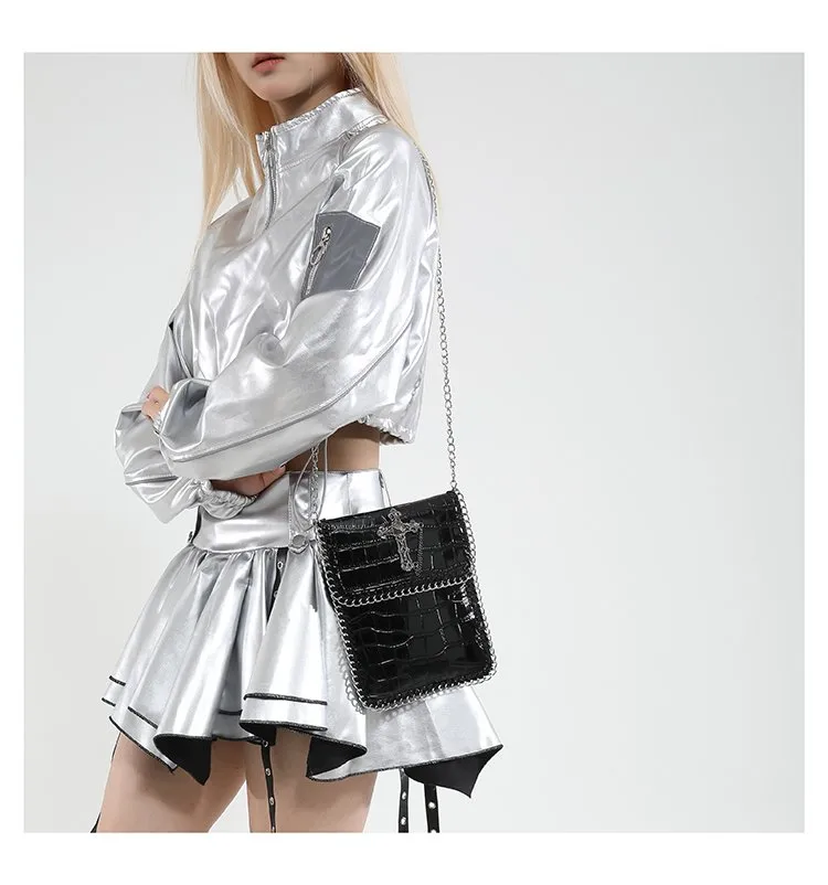 Women's Pu Leather Cross Crocodile Streetwear Square Magnetic Buckle Shoulder Bag display picture 9