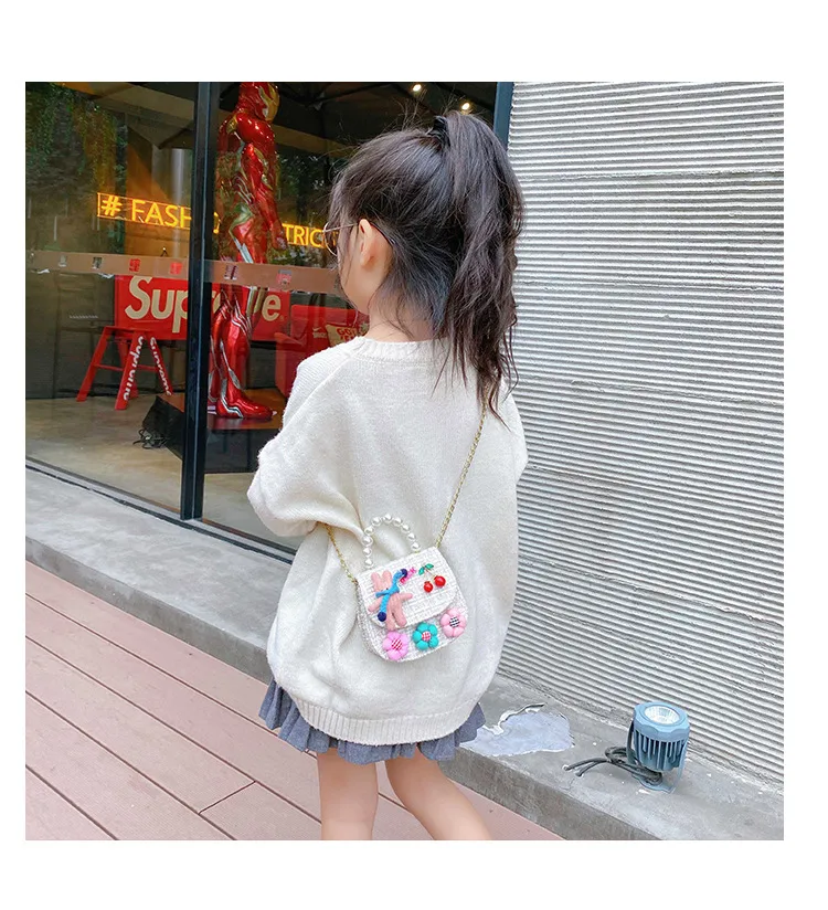Fashion Children's Bag Cute Flower Baby Girl Coin Purse Cotton Linen Cartoon Bunny Children's Crossbody Bag display picture 14