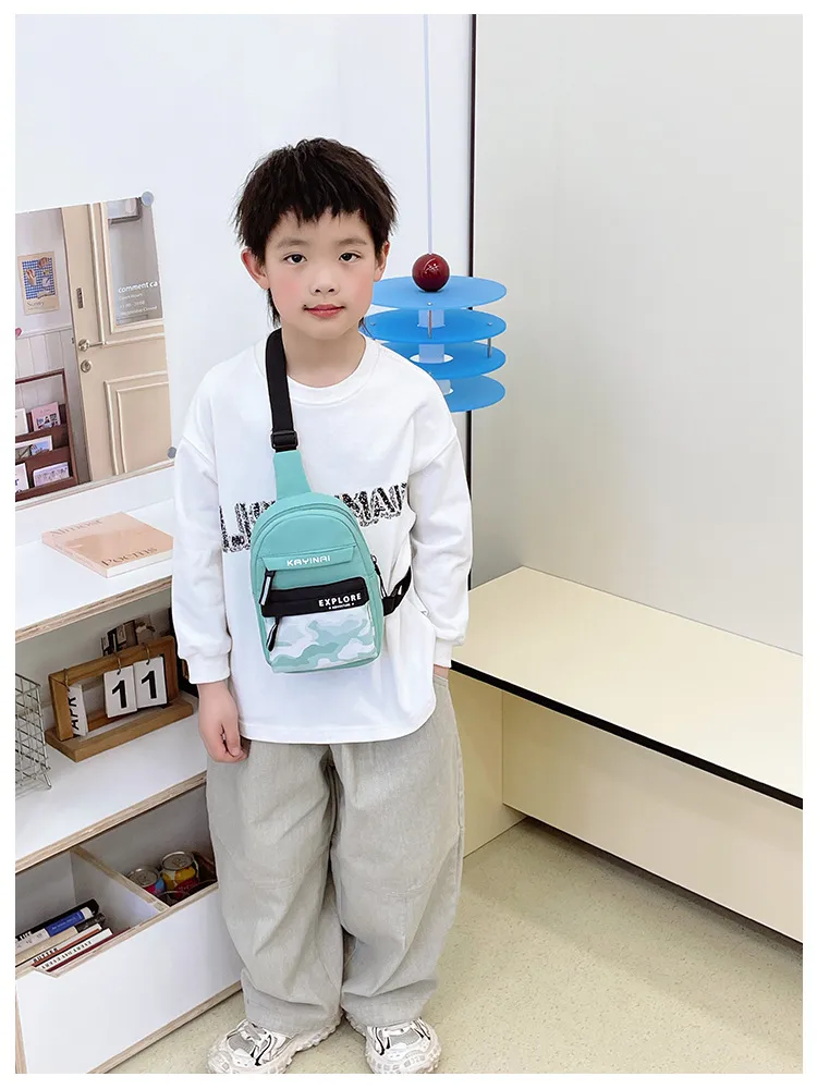 Spring And Summer New New Style Boy's Chest Bag Tooling Style Casual Shoulder Bag Women's Cute Printed Letter Crossbody Bag display picture 7