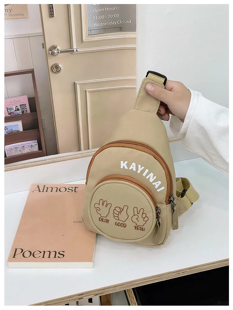 Fashion Girl's Simple Crossbody Bag New Letters Canvas Coin Purse Women's Trendy Cool Boy's Out-of-town Children's Chest Bag display picture 2