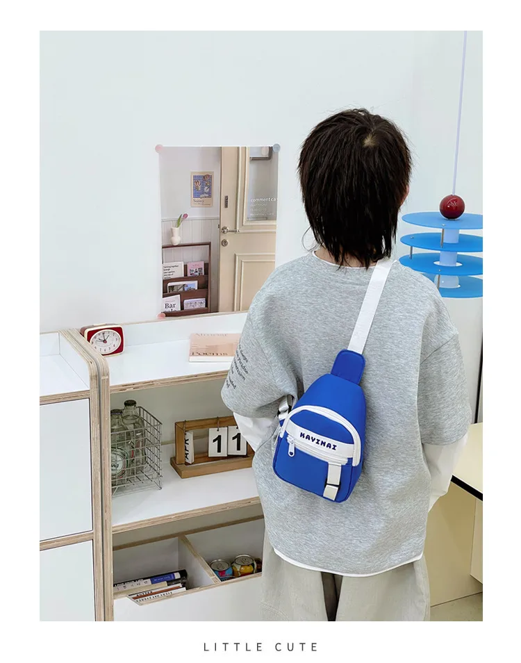 New Fashion Cool Letters Children's Chest Bag Travel Light Change Shoulder Bag Wholesale New Fashion Color Matching Children's Bag display picture 1