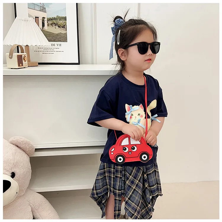 New Children's Bag Cartoon Cute Car Shoulder Crossbody Bag Boys And Girls Fashionable Coin Accessory Bag display picture 22