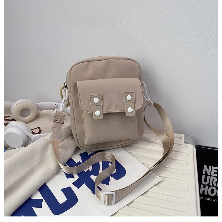 New Fashion Shoulder Bag Crossbody Women's Bag Cartoon Mobile Phone Backpack Casual Solid Color Small Square Bag Simple Travel Cloth Bag display picture 9