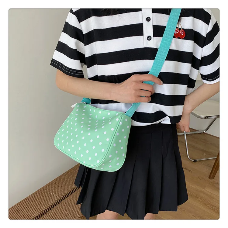 New Summer Fresh Spotted Nylon Shoulder Crossbody Bag Women's Insi Fashion All-match Casual Lightweight Backpack display picture 9