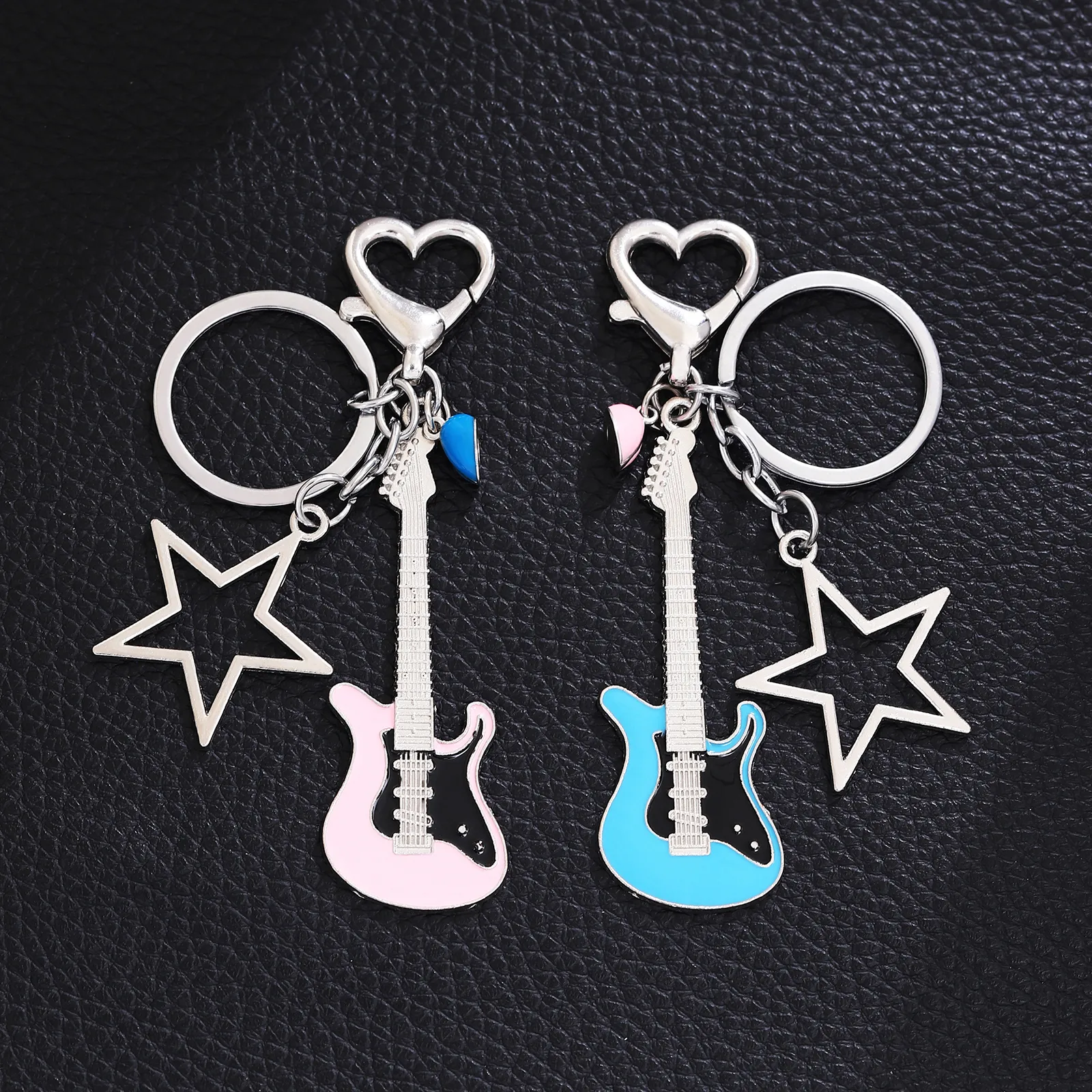 2 Pieces Cute Rock Punk Star Electric Guitar 304 Stainless Steel Alloy Unisex Heart Clasp Closure Keychain display picture 2
