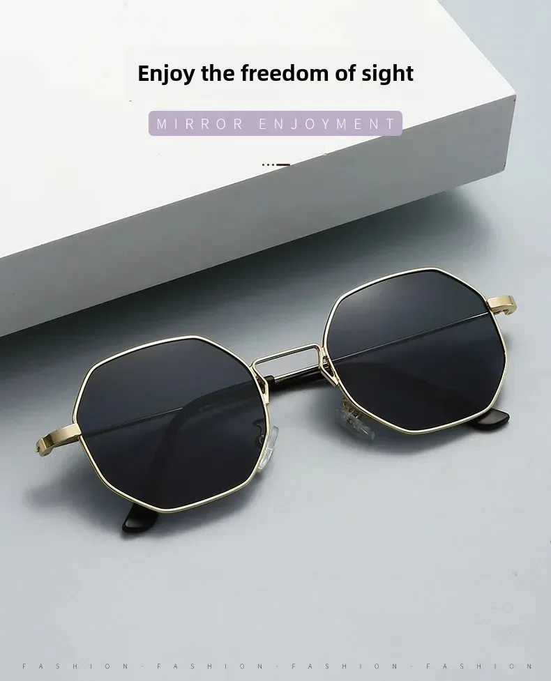 Retro Hong Kong Style Sunglasses Men And Women With  New High-end Sense Driving Special Anti-UV Sunglasses display picture 2