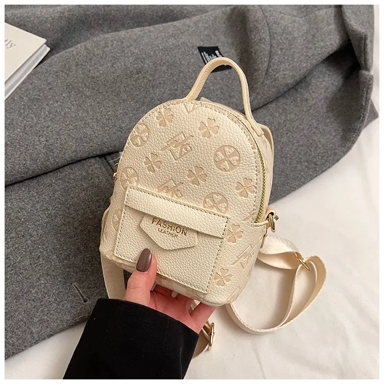 Children's Bag All-match Retro Fashionable Simple Portable Bucket Bag New Style Niche Wide Shoulder Strap Mini Crossbody Small Bag display picture 2